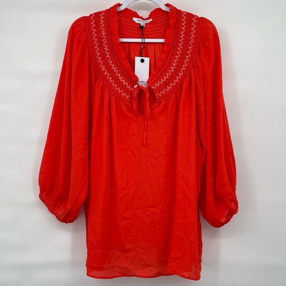 Rose & Olive Tops - Rose & Olive NWT red balloon cropped sleeve tie blouse